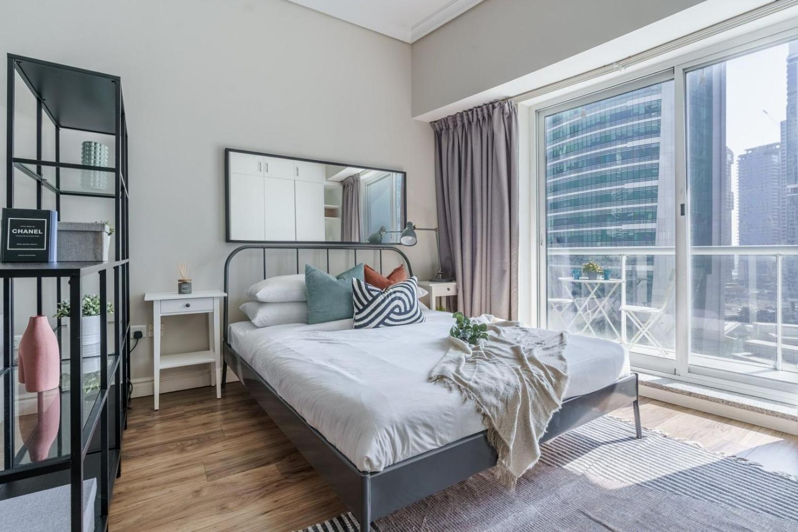 Apartment Guestready Homes - Industrial Chic